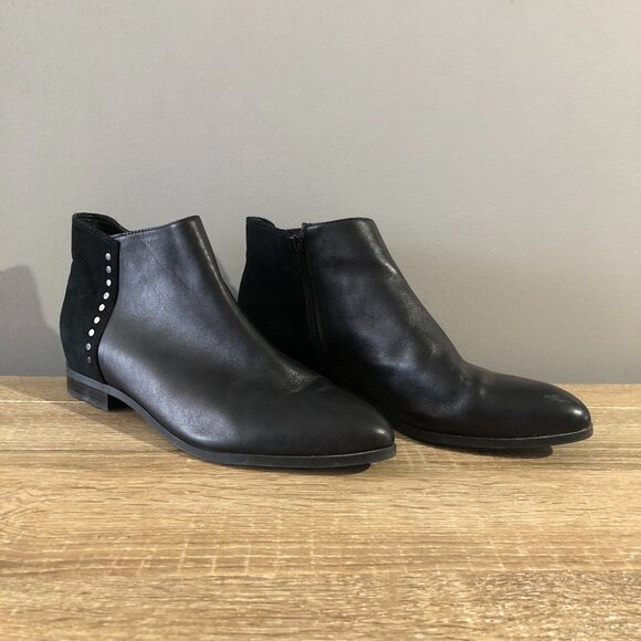 Nine West Womens Size 8 Black Leather Studs Flats Zip Ankle Booties - Picture 1 of 11